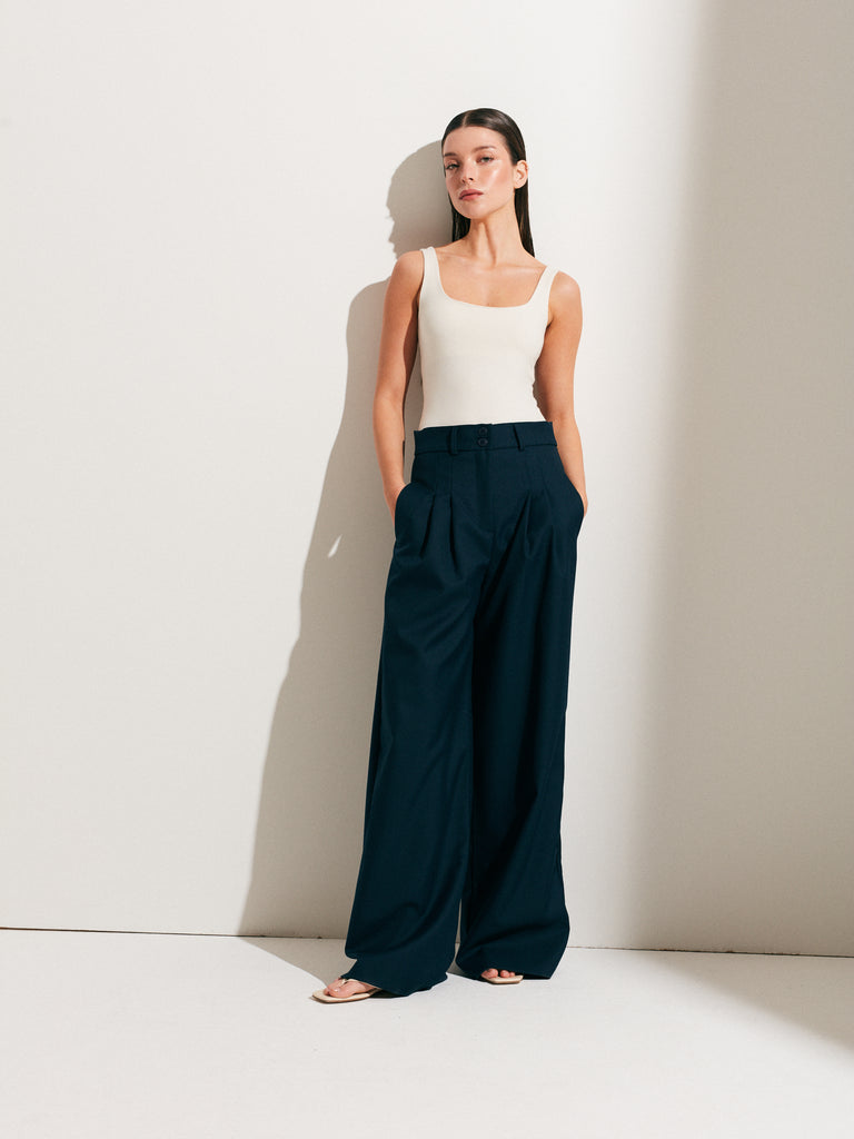 WARA NAVY BLUE PLEATED PANTS