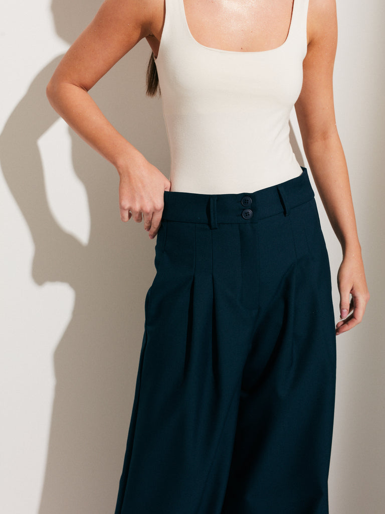 WARA NAVY BLUE PLEATED PANTS