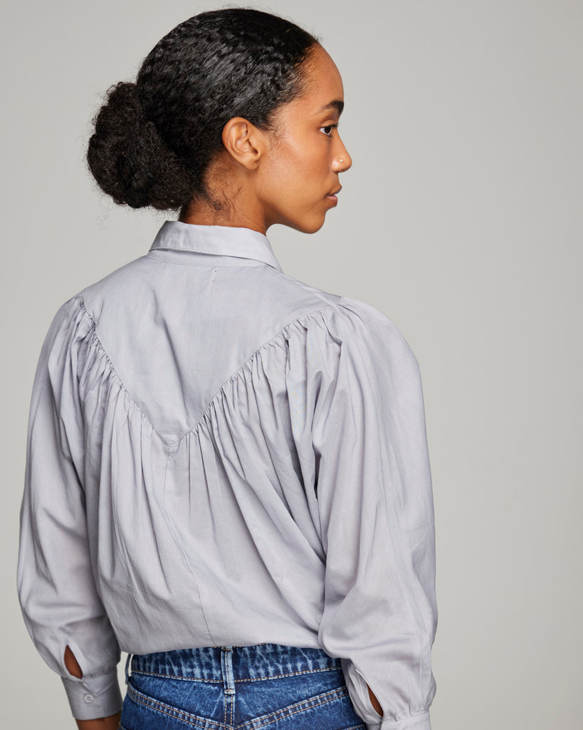 BLUSA DRAPEADA NANZU GRIS