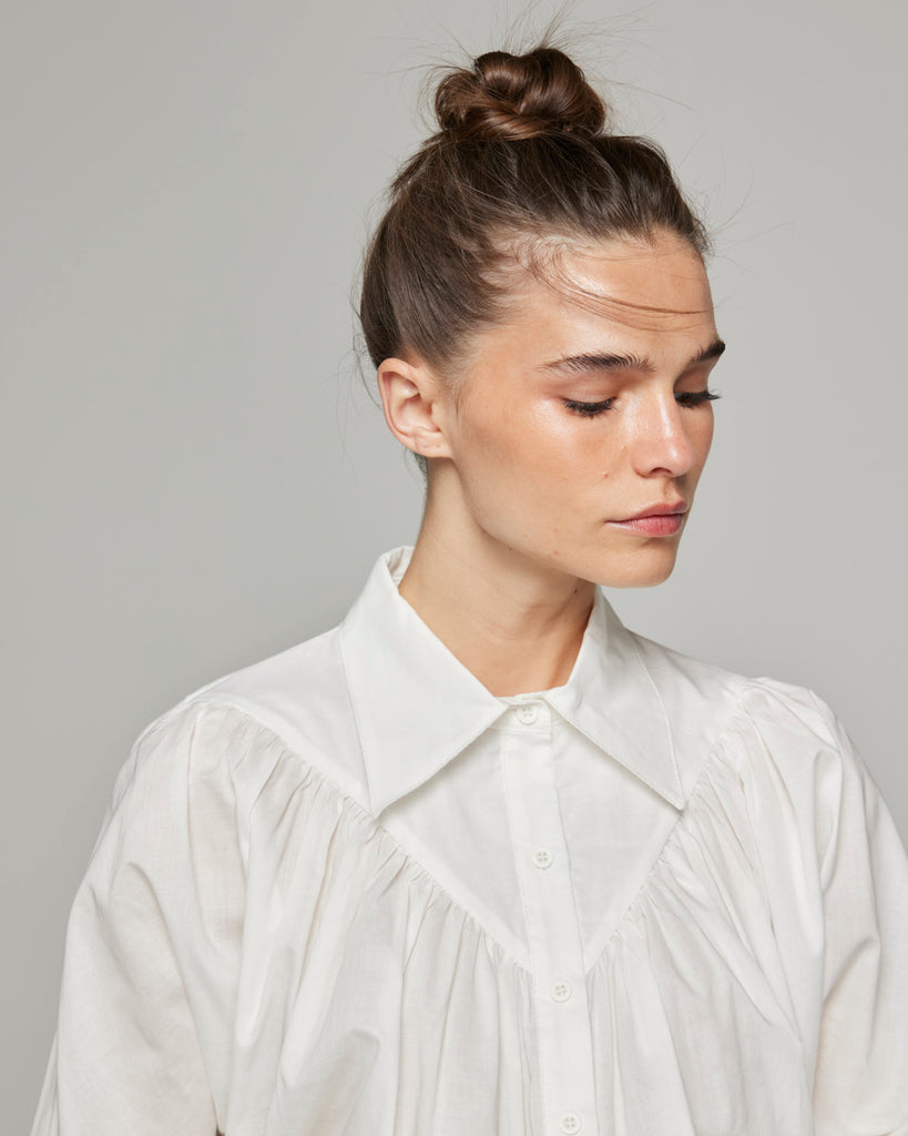 BLUSA DRAPEADA NANZU BLANCA