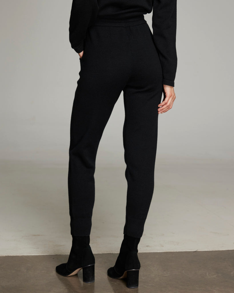 PANTALÓN CONJUNTO NEGRO